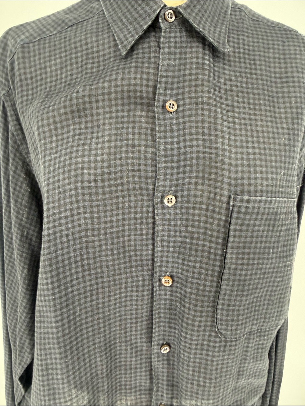 Barney’s Men's Black & Gray Micro-Check Linen Button-Up Shirt sz Large - Picture 5 of 8